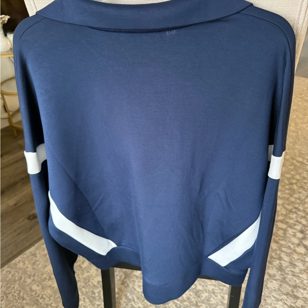 NWT SPANX AirEssentials® Pique
Full Zip Plus Size Track Jacket, Navy, 1X - Picture 7 of 8